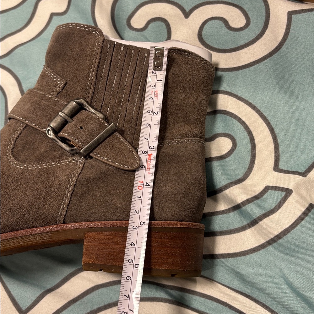 Sofft Brocke Women's Taupe Suede Ankle Boots - Picture 9 of 10